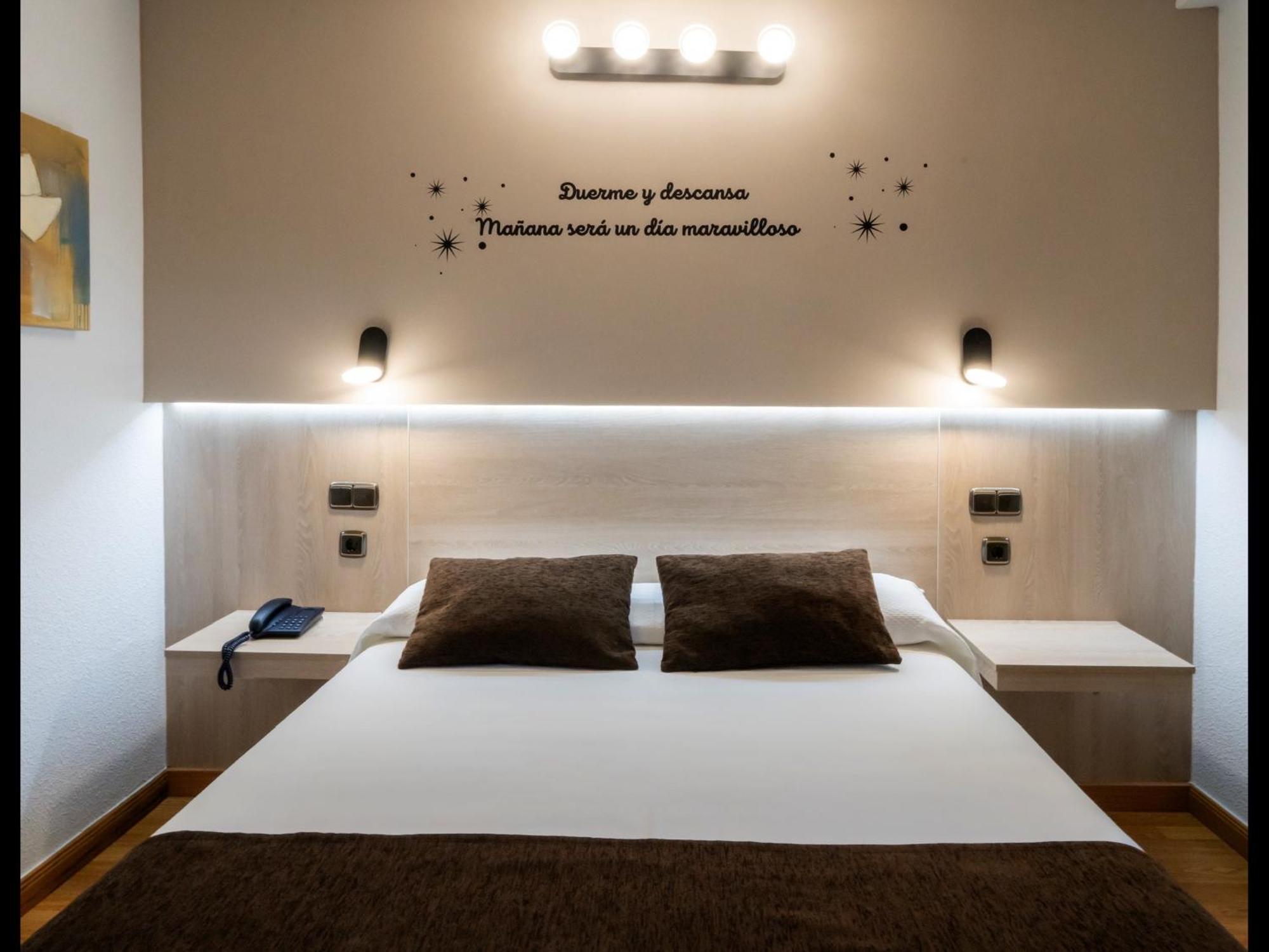 Hotel Mozarbez Salamanca Экстерьер фото