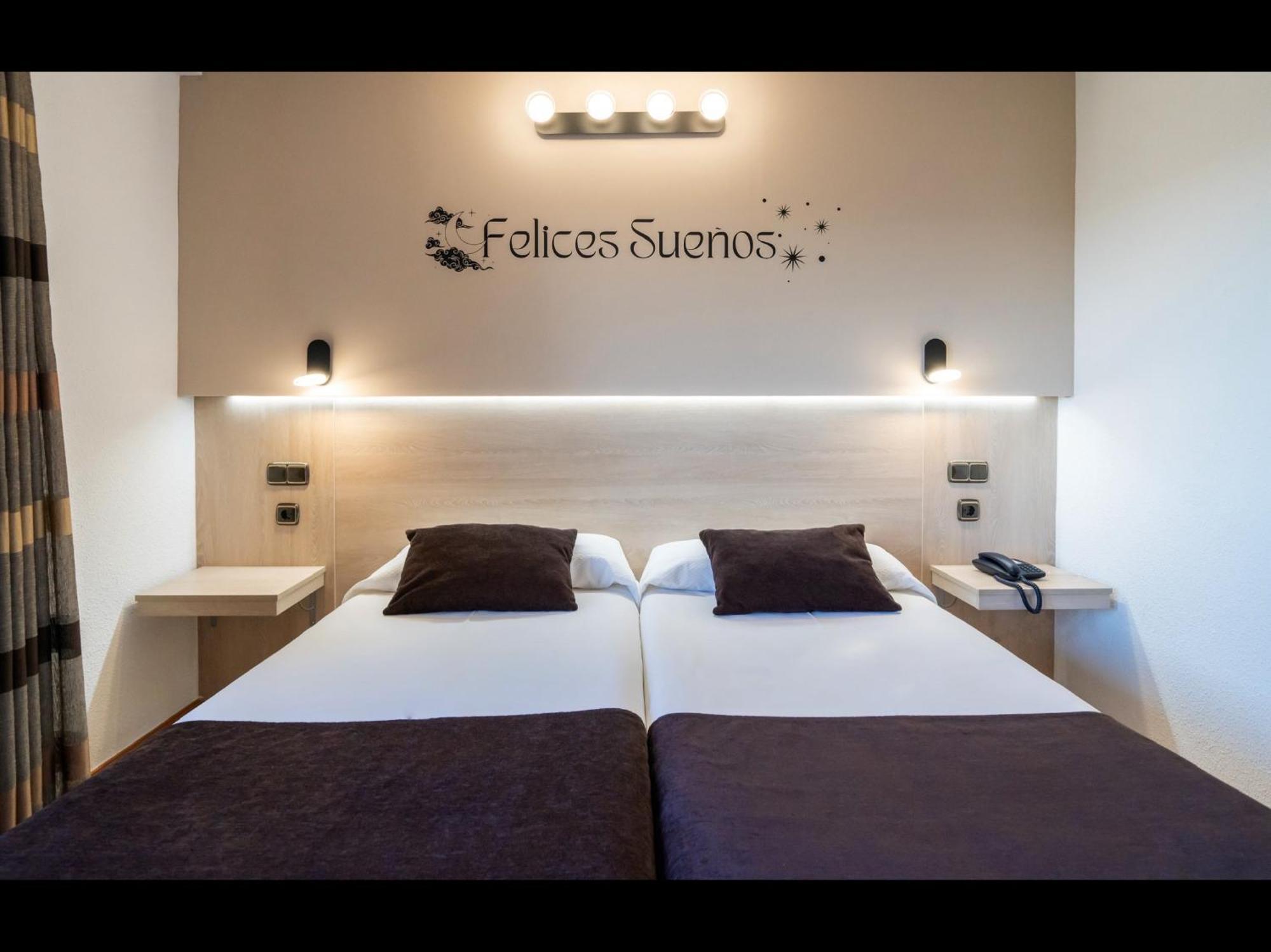 Hotel Mozarbez Salamanca Экстерьер фото
