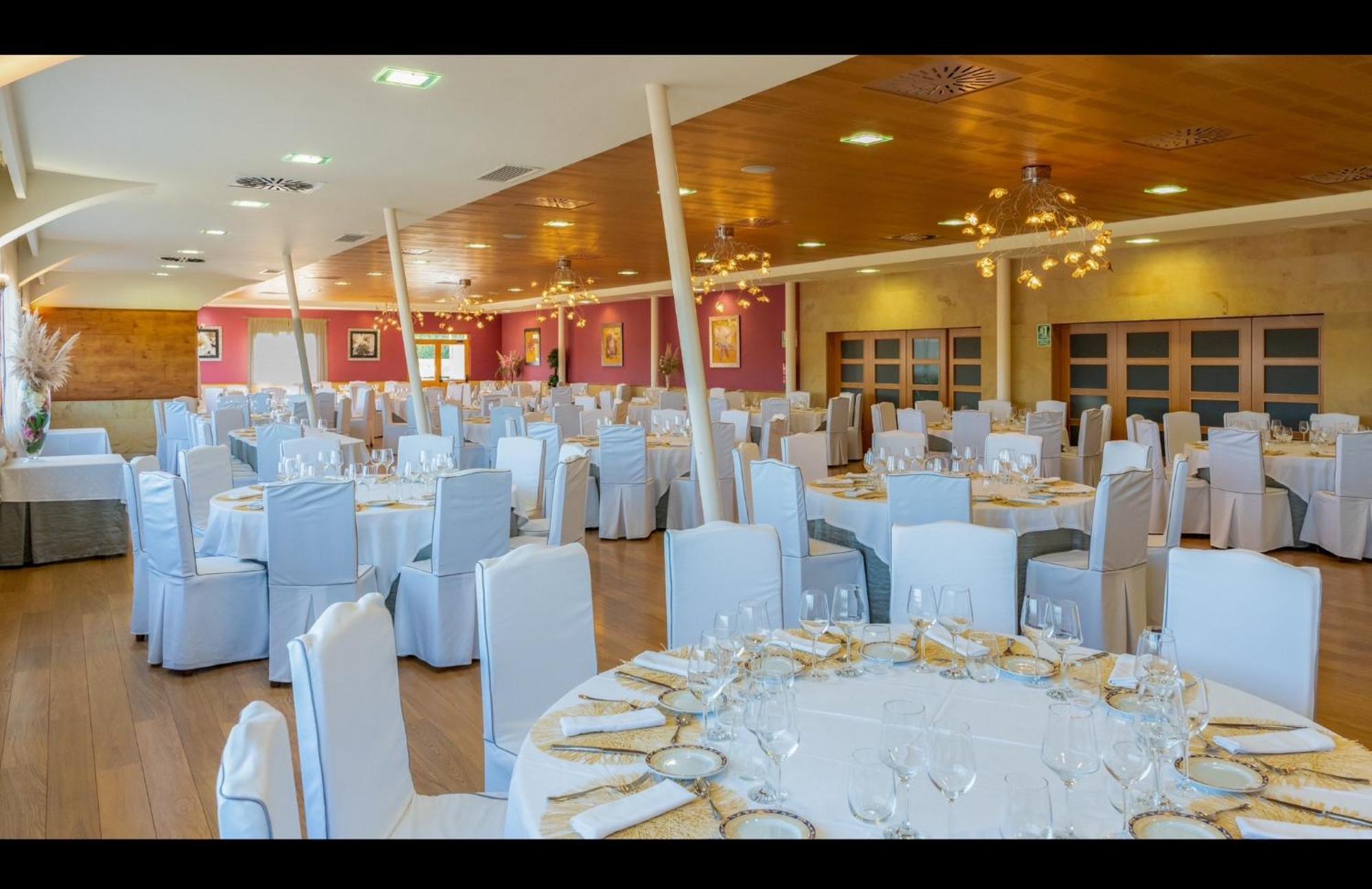 Hotel Mozarbez Salamanca Экстерьер фото