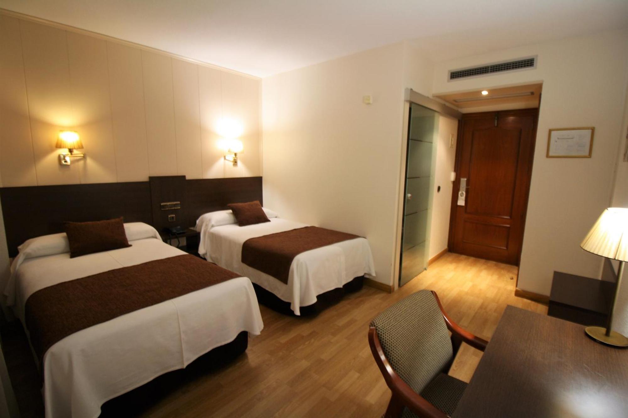 Hotel Mozarbez Salamanca Экстерьер фото